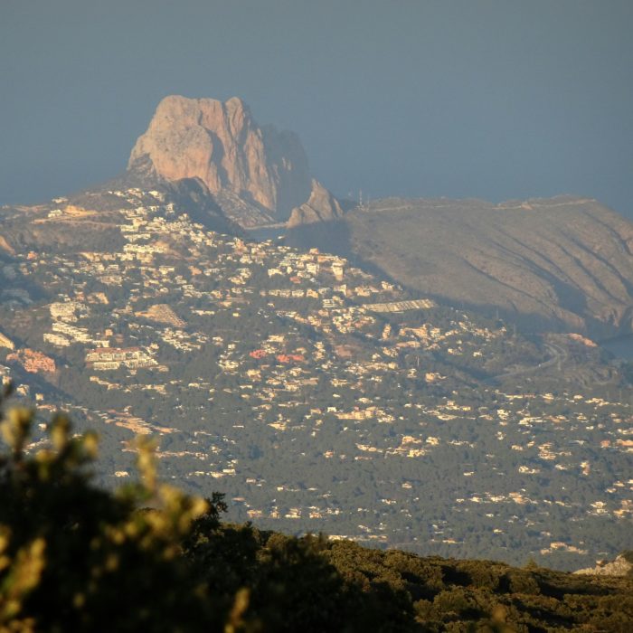 ludovico-ceroseis-qpKbT4uzZVQ-unsplash